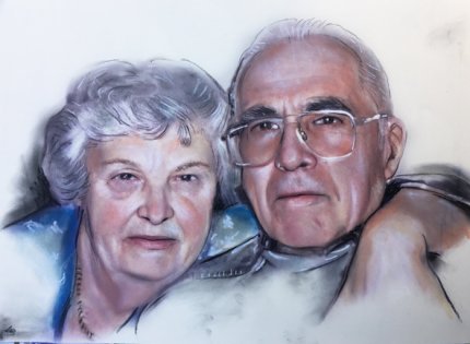 portrait couleur pastel et fusain par un dessinateur portraitiste caricaturiste professionnel